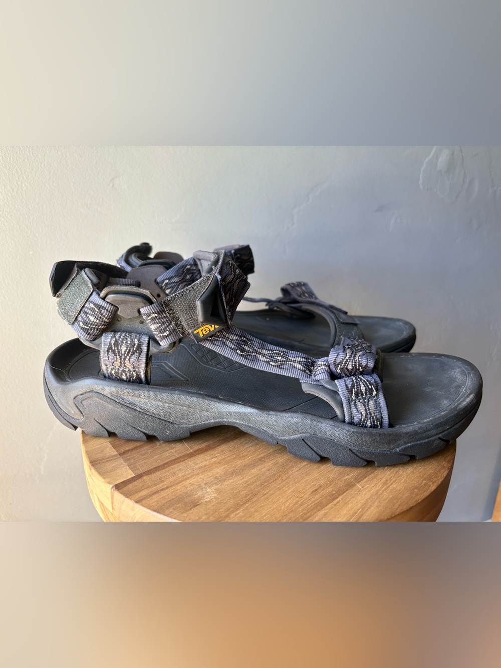 Teva Terra Fi 5 Universal Sandals ~ Size 12